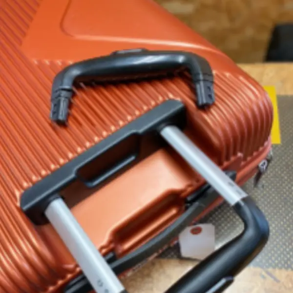 American Tourister 伸縮ハンドル修理（内部ワイヤー不良） 修理後