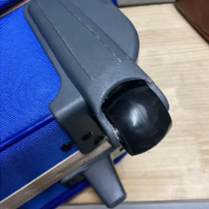 Samsonite キャスター交換修理 修理後