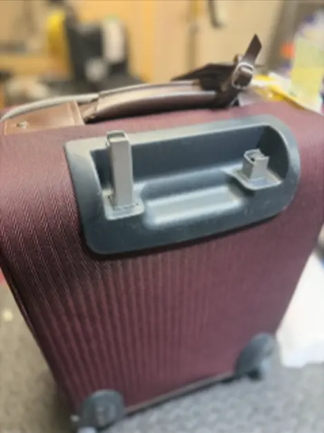 ポールスミス 伸縮ハンドル部品修理
