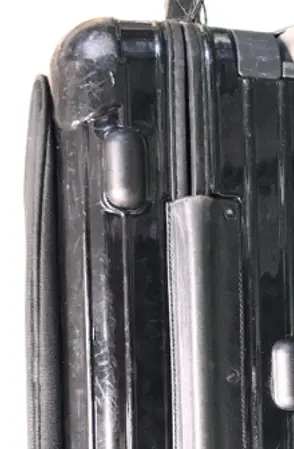 RIMOWA フットパーツ修理(底足・スタンド補修) 修理後