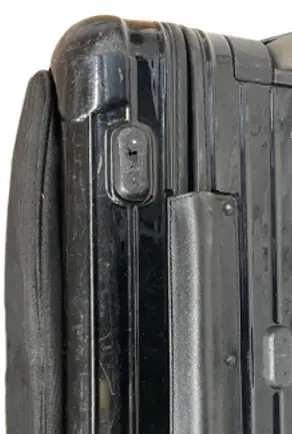 RIMOWA フットパーツ修理（底足・スタンド補修）
