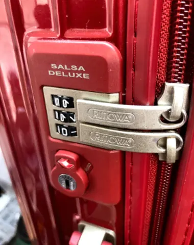 RIMOWA サルサデラックス（赤色ボディ）ロック開錠 修理後