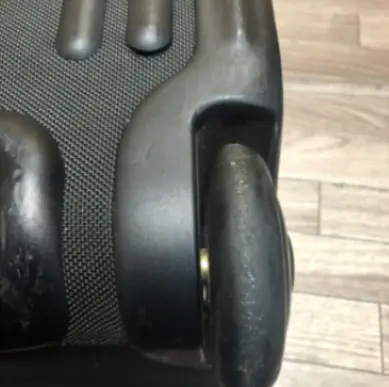 TUMI TUMI キャスター根本劣化修理 修理後