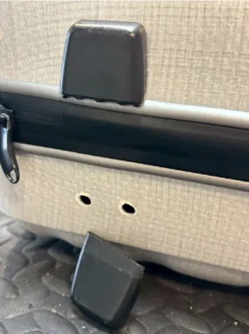 Samsonite コスモライト ゴムヒンジ切れ修理