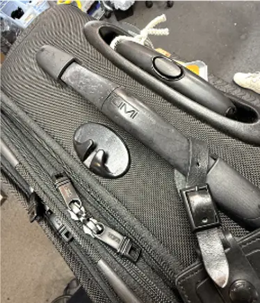 TUMI TUMI ケースハンドル交換修理
