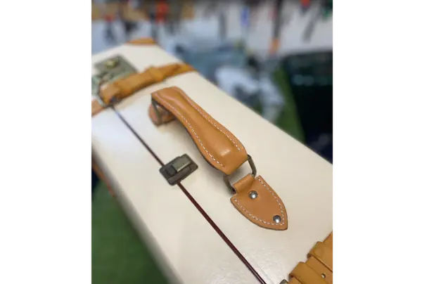 グローブトロッターのハンドル修理