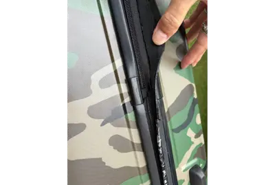 開閉する部品(ヒンジ)が壊れた、異音がする。